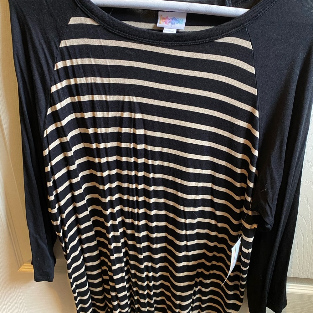 Lularoe Randy top